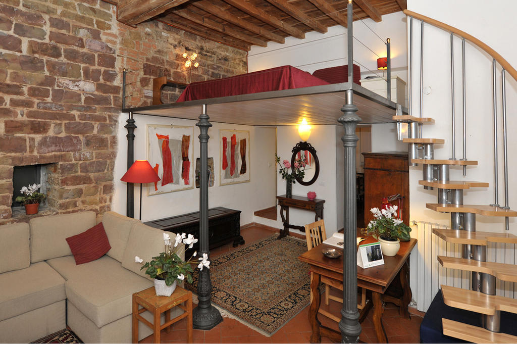 Florence Rental Bilik gambar